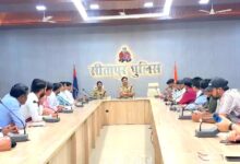 Photo of SITAPUR NEWS: पुलिस अधीक्षक अंकुर अग्रवाल ने पत्रकारों के साथ बैठक कर दिया परिचय, विभिन्न मुद्दों पर हुई विस्तृत चर्चा