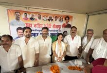Photo of कांग्रेसियों की नई टीम बन कर तैयार, बूथ बूथ जाकर कांग्रेस को करेगी मज़बूत
