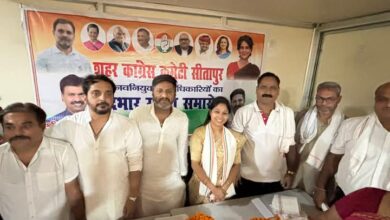 Photo of कांग्रेसियों की नई टीम बन कर तैयार, बूथ बूथ जाकर कांग्रेस को करेगी मज़बूत
