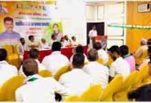 Photo of SITAPUR : Congress की नई टीम बन कर तैयार, सांसद ने जिलाध्यक्ष की मौजूदगी में दिलाई शपथ