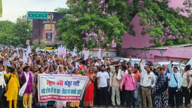 Photo of SITAPUR : विद्यालय विलय के खिलाफ संगतिन और समता युवा मंच ने किया ज़ोरदार प्रदर्शन