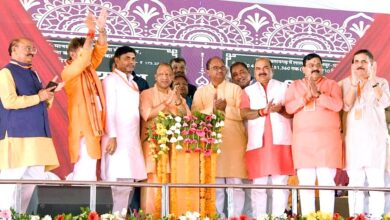 Photo of PRATAPGARH : प्रतापगढ़वासियों को CM योगी ने 570 करोड़ की विकास परियोजनाओं का दिया तोहफ़ा
