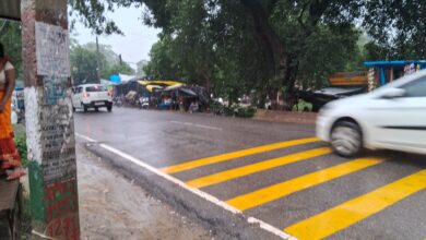 Photo of SITAPUR : ग्रामीण इलाकों में लगातार बारिश से जनजीवन प्रभावित, तालाब का जलस्तर बढ़ा, फसलों को भारी नुकसान
