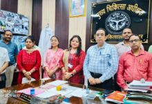 Photo of SITAPUR : केंद्रीय स्वास्थ्य सूचना ब्यूरो की टीम ने किया स्वास्थ्य सेवाओं का निरीक्षण