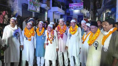 Photo of SITAPUR : ईद-मिलाद-उन-नबी पर धूमधाम से ढोल नगाड़ों के साथ निकला जुलूस-ए-मोहम्मदी