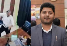 Photo of SITAPUR : BSA प्रधानाध्यापक मामले में आया नया मोड़, अब इन पर भी हो गई कार्रवाई