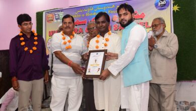 Photo of DIWALI के मौके पर आयोजित हुआ मुशायरा और कवि सम्मेलन