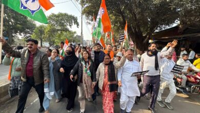 Photo of ईडी कार्रवाई पर कांग्रेसियों का विरोध प्रदर्शन, भाजपा कार्यालय घेरने निकले सैकड़ों कार्यकर्ता