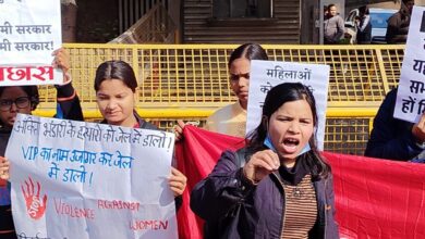 Photo of Ankita भंडारी के लिए न्याय की मांग को लेकर दिल्ली उत्तराखंड भवन पर प्रदर्शन