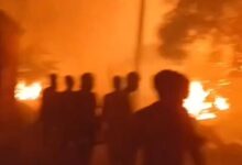 Photo of भीषण अग्निकांड से दहला Sitapur : मां-बेटी की दर्दनाक मौत, पूरे गांव में फैली आग मची अफरा-तफरी