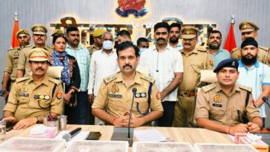 Photo of Sitapur ग्रास फार्म झाड़ियों में चल रही थी अवैध शस्त्र फैक्ट्री, पुलिस ने किया भंडाफोड़