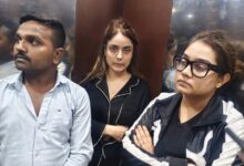 Photo of UP BIG BREAKING: शिवा शर्मा हत्याकांड में बड़ी कार्रवाई, नागपुर से गिरफ्तार हुई मॉडल श्रद्धा दुबे; बहन और ड्राइवर भी हिरासत में