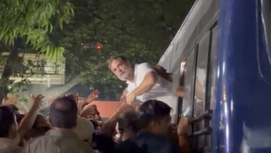 Photo of Big Breaking : Rahul Gandhi और Priyanka गांधी समेत कई नेता हिरासत में